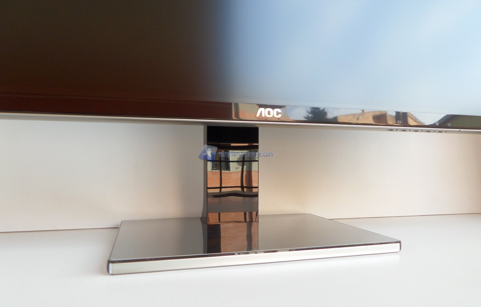 Monitor 03