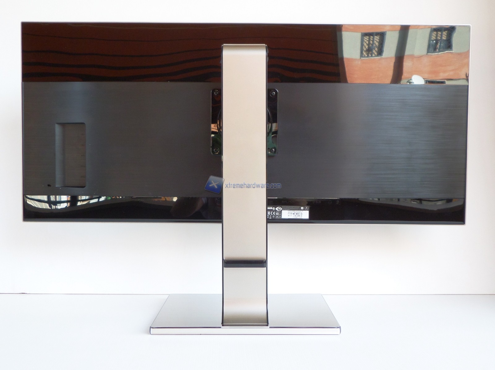 Monitor 05